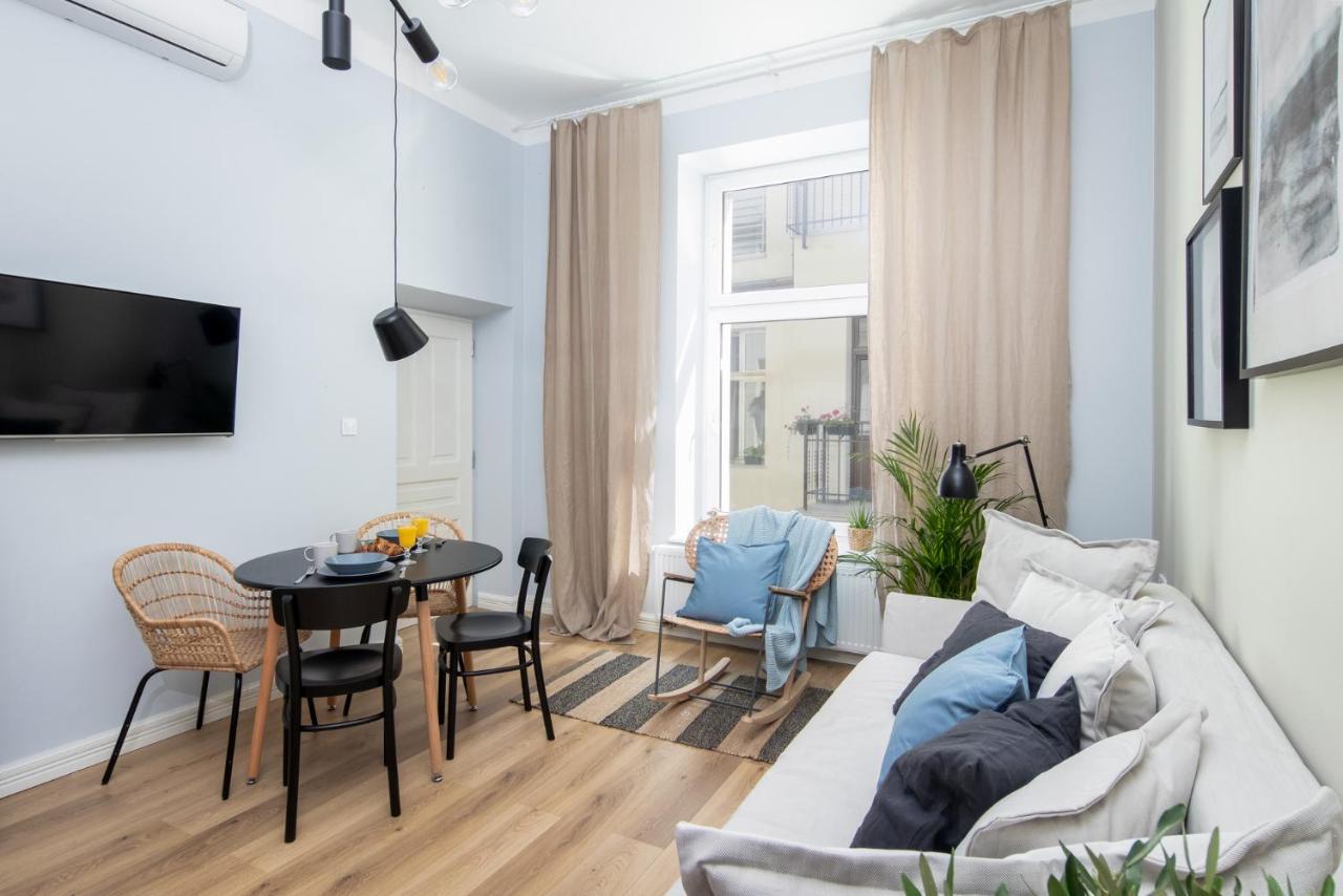 Barbacan Suites - Old Town Apartments - By Upstairs Krakow Exterior photo